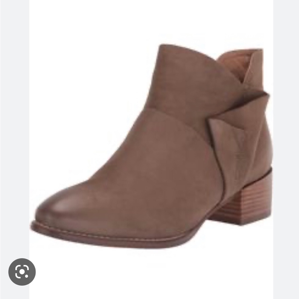 Seychelles leather booties